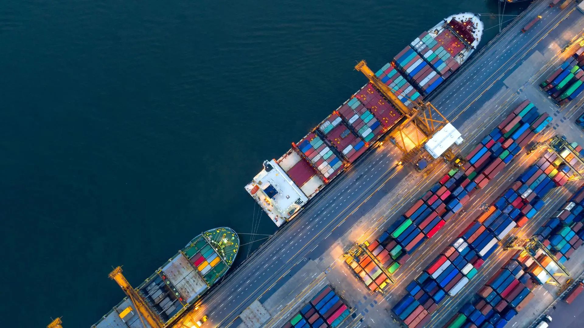 the_future_of_shipping_hero_image_1920x1080px.tmb-1920x690